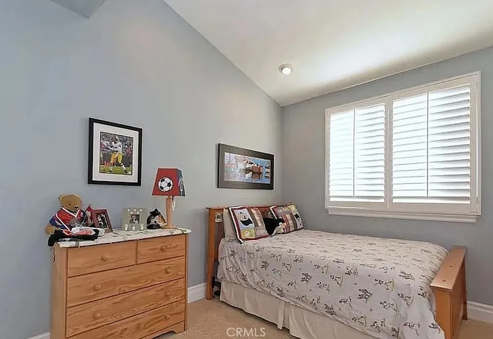 3200 Elm Avenue Manhattan Beach, CA 90266