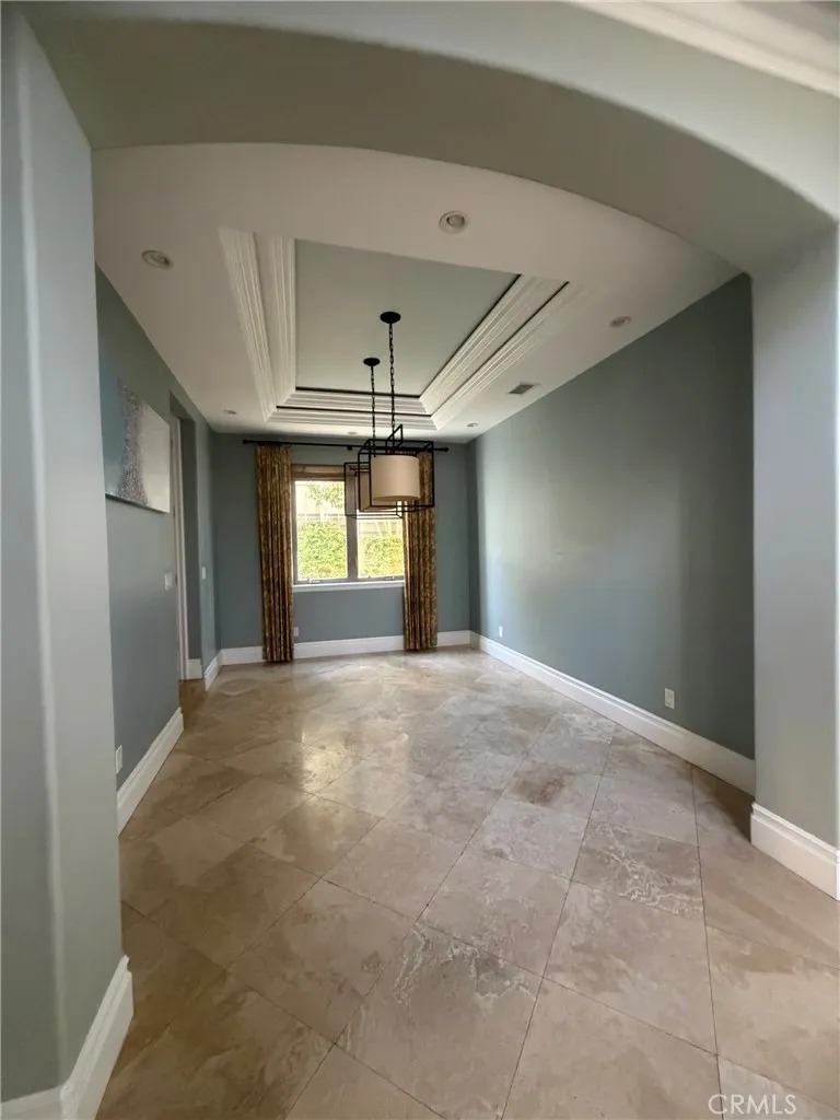 3200 Elm Avenue Manhattan Beach, CA 90266