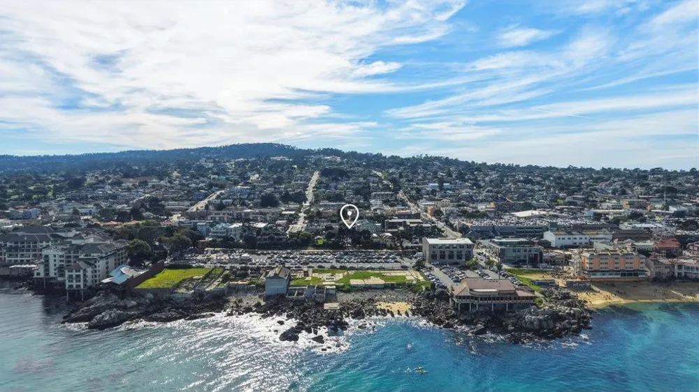 529 Wave Street Monterey, CA 93940