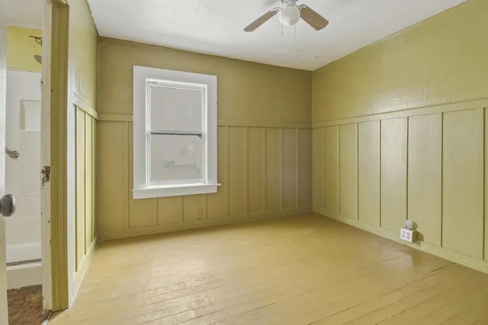 529 Wave Street Monterey, CA 93940