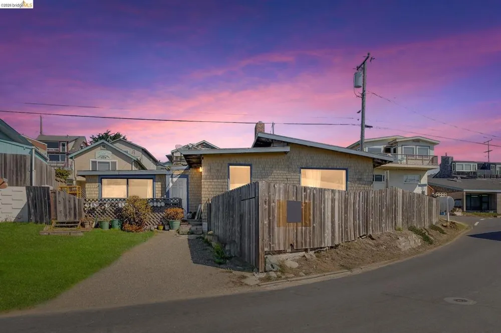 4 Beach Ave Dillon Beach, CA 94929