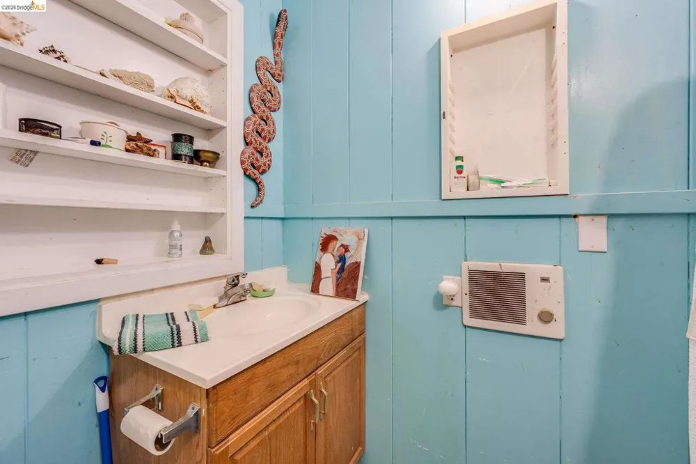 4 Beach Ave Dillon Beach, CA 94929