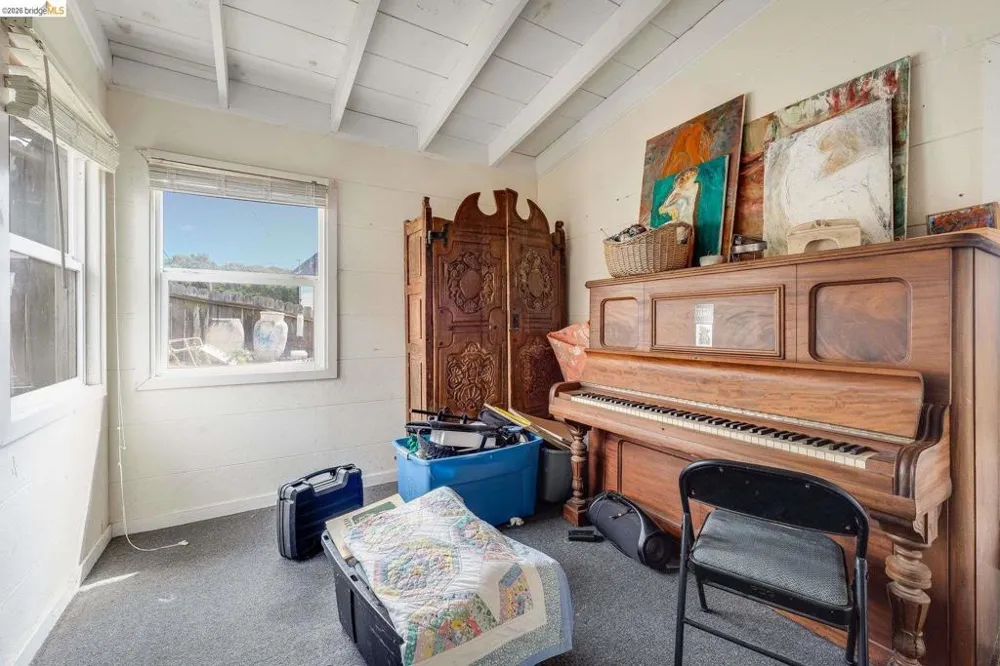 4 Beach Ave Dillon Beach, CA 94929