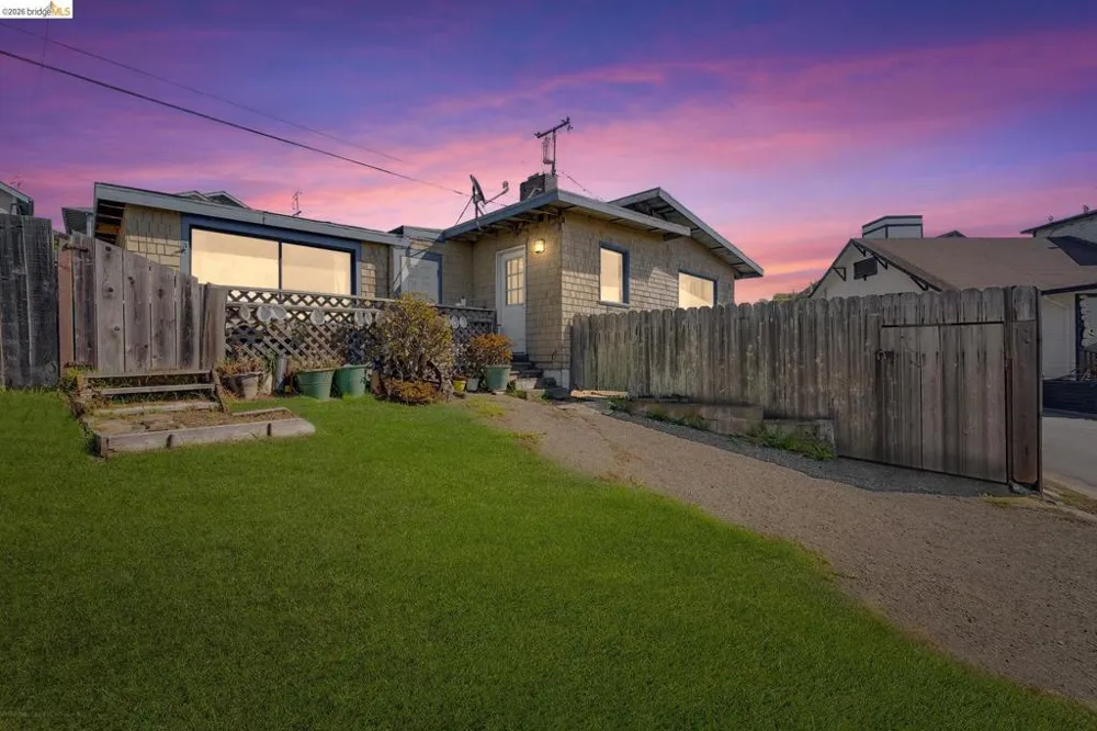 4 Beach Ave Dillon Beach, CA 94929