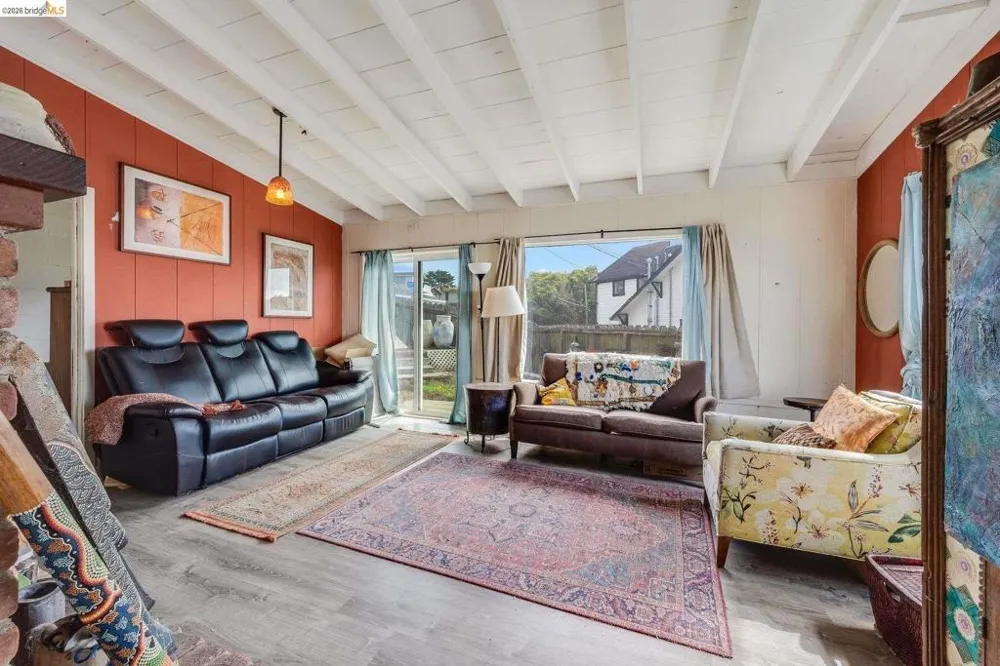 4 Beach Ave Dillon Beach, CA 94929