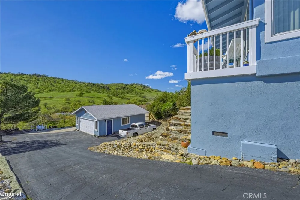 9810 Boat Club Snelling, CA 95369