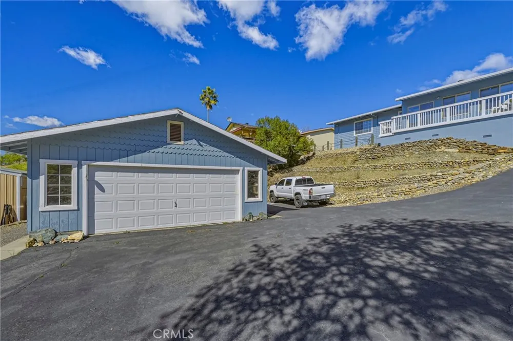 9810 Boat Club Snelling, CA 95369