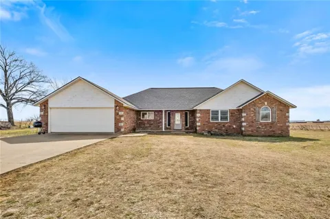 43244 685 ROAD