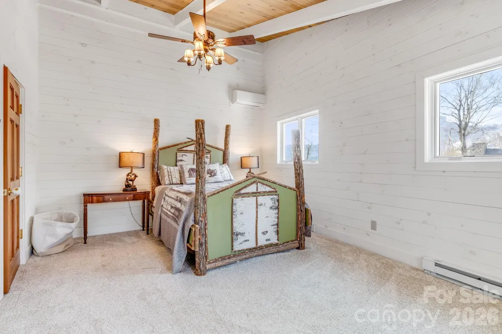 301 Highland Circle Sugar Mountain, NC 28604