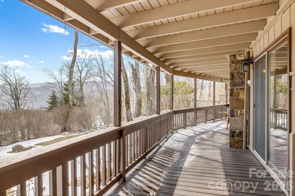 301 Highland Circle Sugar Mountain, NC 28604