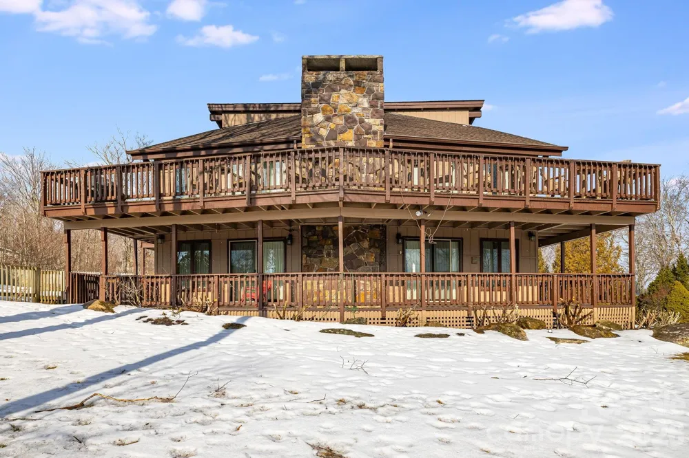 301 Highland Circle Sugar Mountain, NC 28604