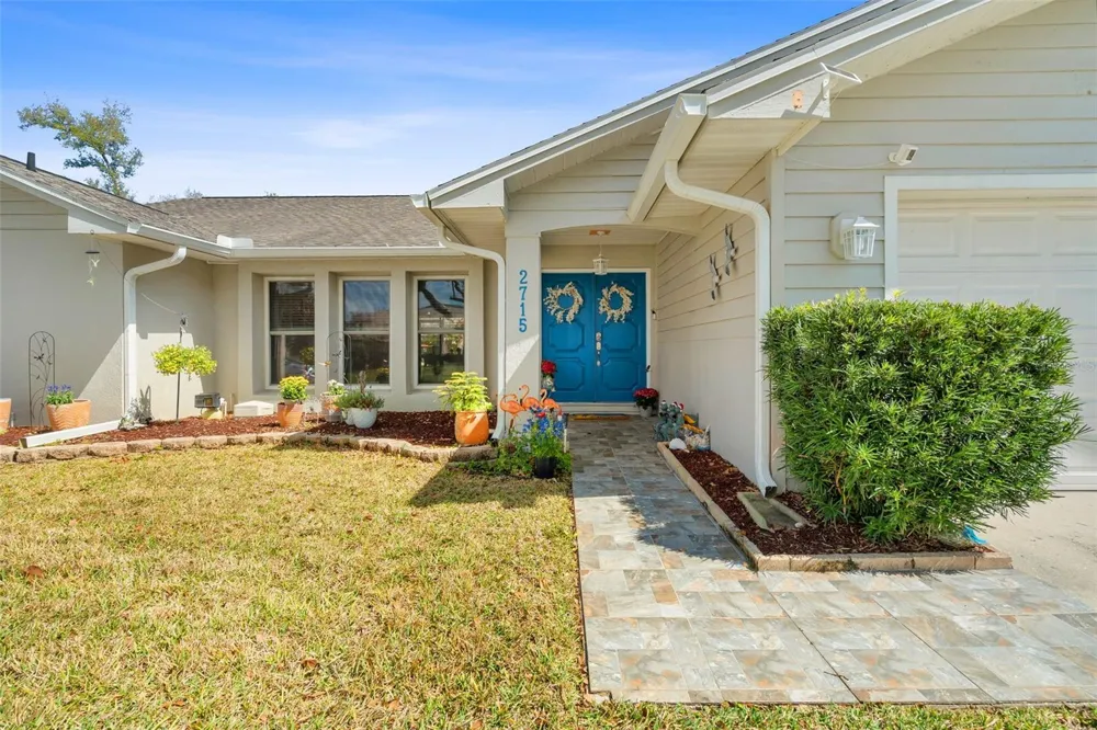 2715 BERRYKNOLL PLACE Valrico, FL 33596