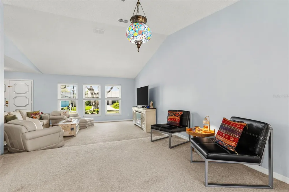 2715 BERRYKNOLL PLACE Valrico, FL 33596