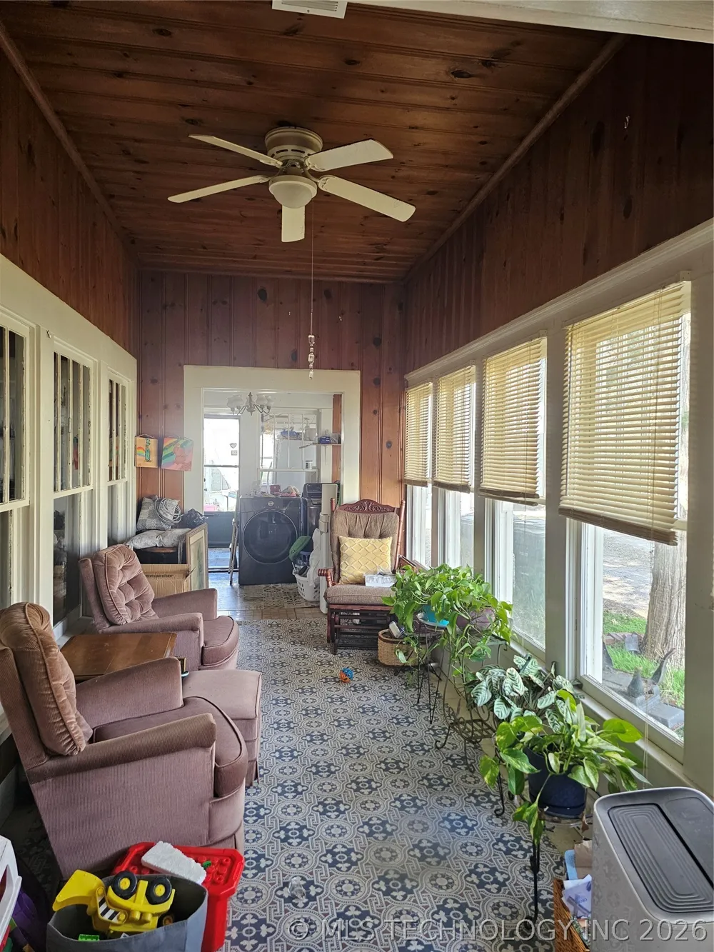 504 W Broadway Marietta, OK 73448