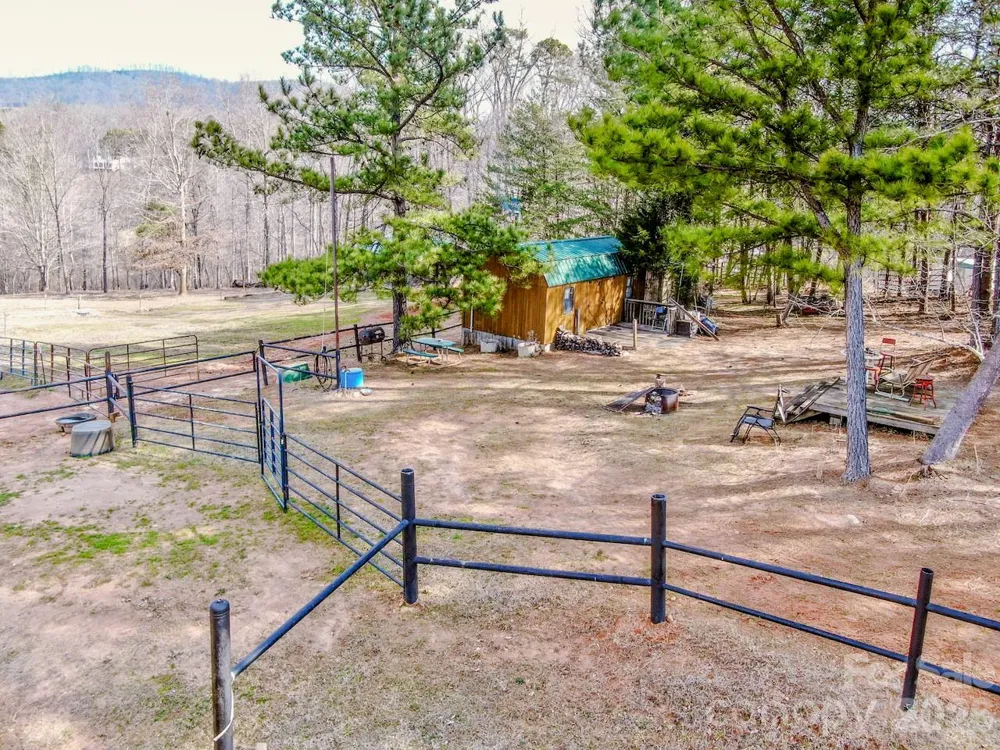 508 Liles Lane Hiddenite, NC 28636
