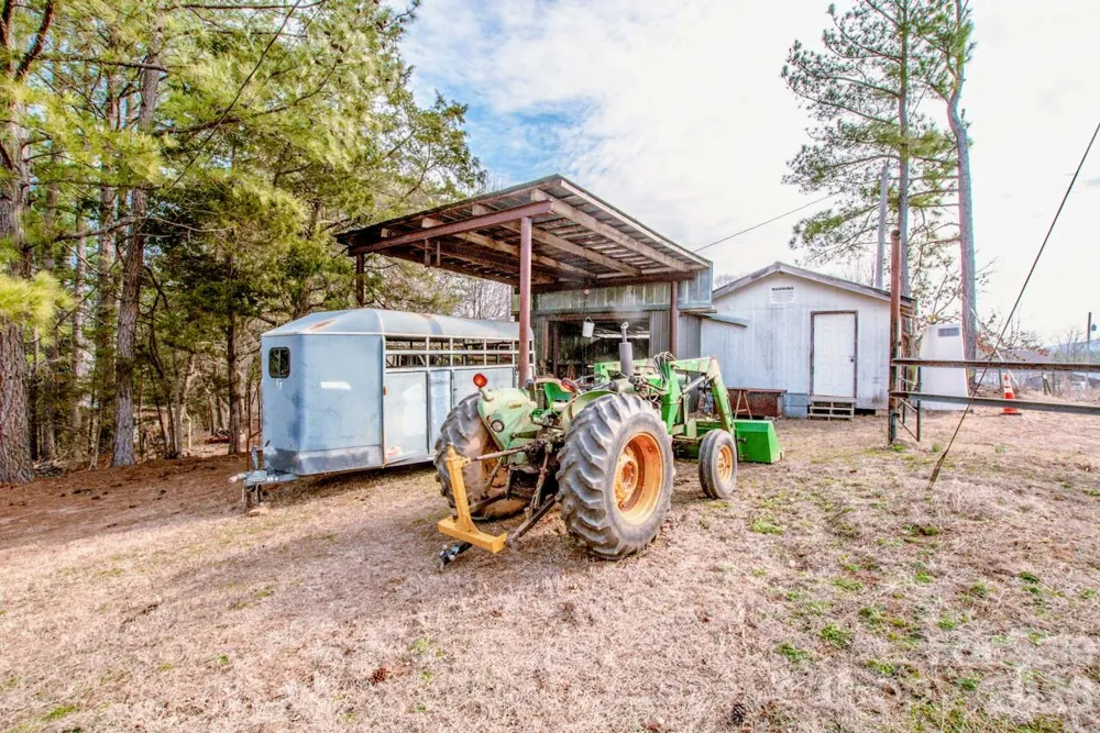 508 Liles Lane Hiddenite, NC 28636