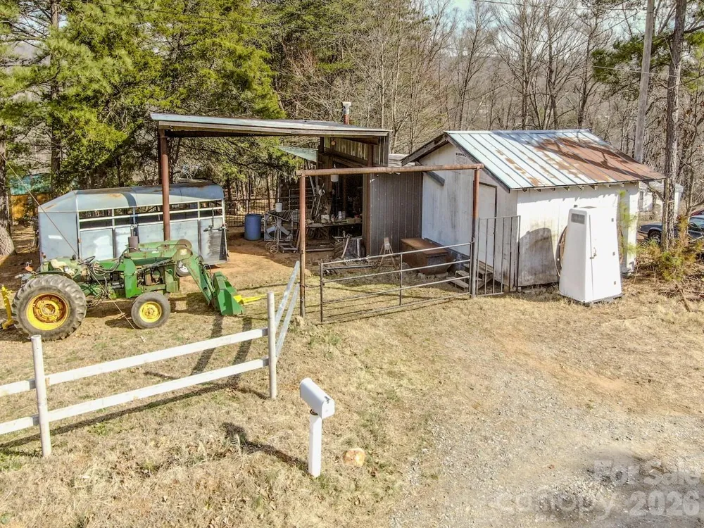 508 Liles Lane Hiddenite, NC 28636