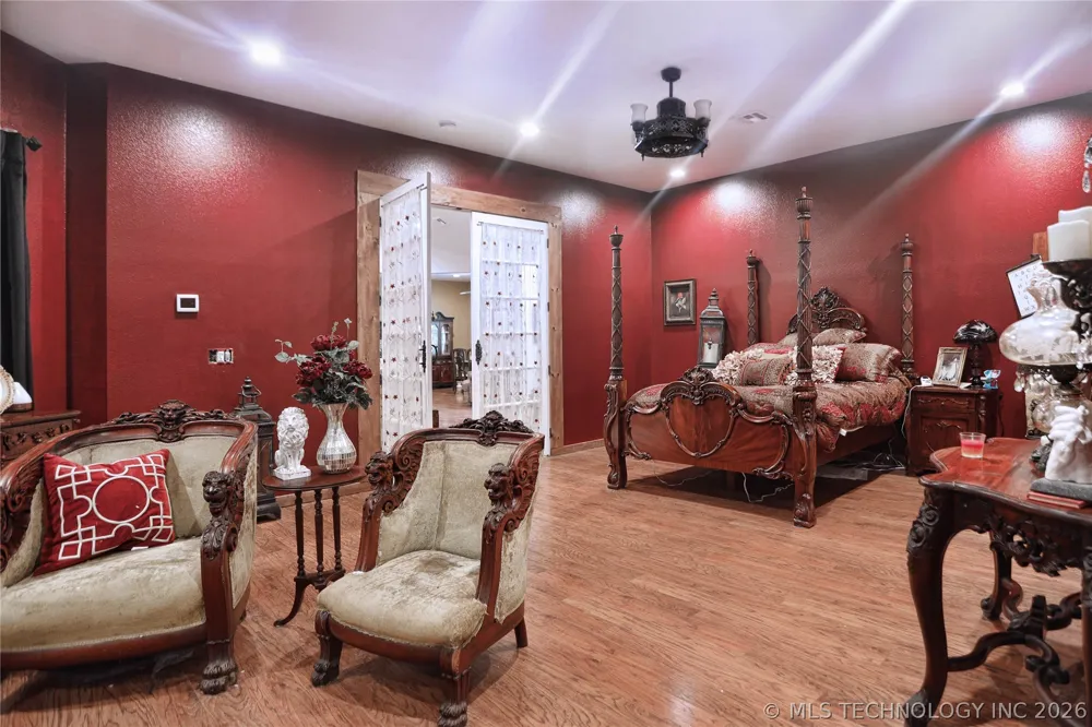 701 Young Road Lone Grove, OK 73443