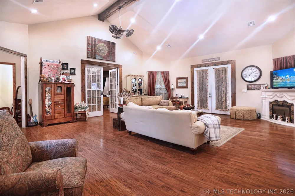 701 Young Road Lone Grove, OK 73443