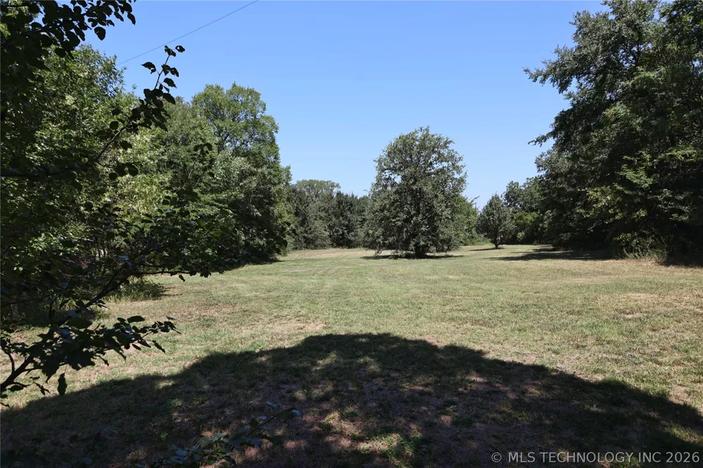 701 Young Road Lone Grove, OK 73443