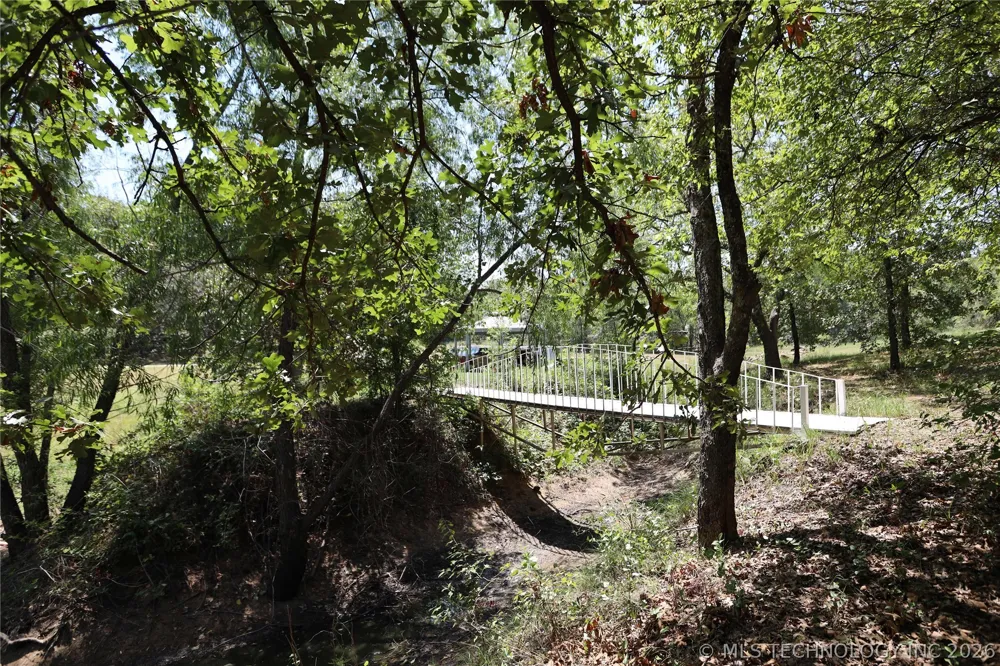 701 Young Road Lone Grove, OK 73443