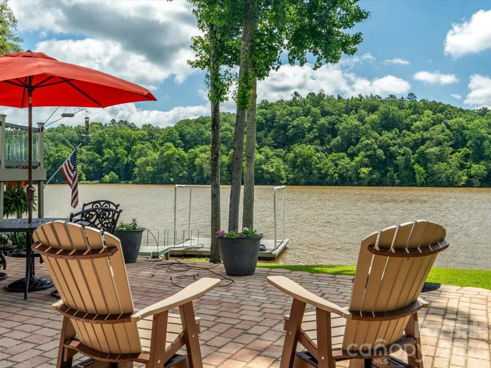887 Living Waters Drive Great Falls, SC 29055