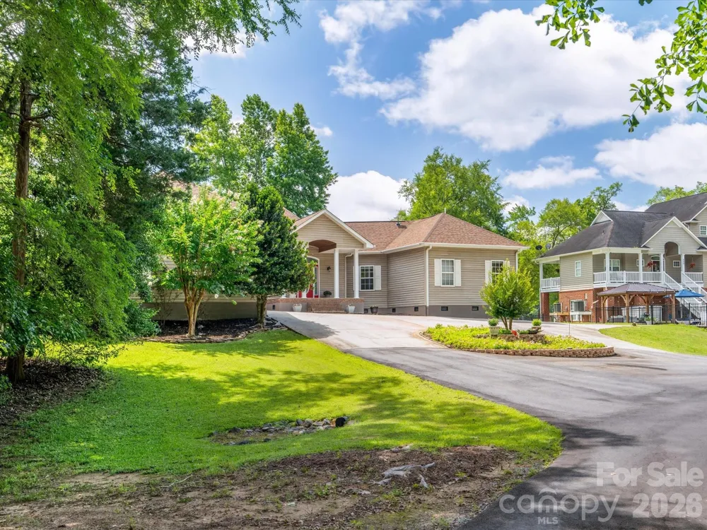 887 Living Waters Drive Great Falls, SC 29055
