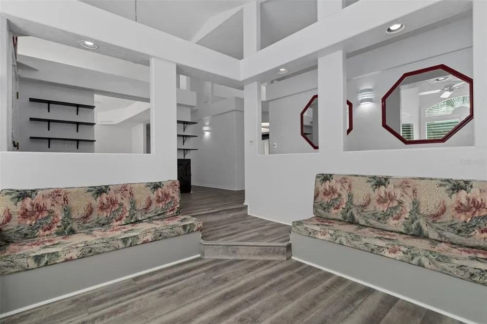 35 CAPTAINS COVE ROAD Inglis, FL 34449