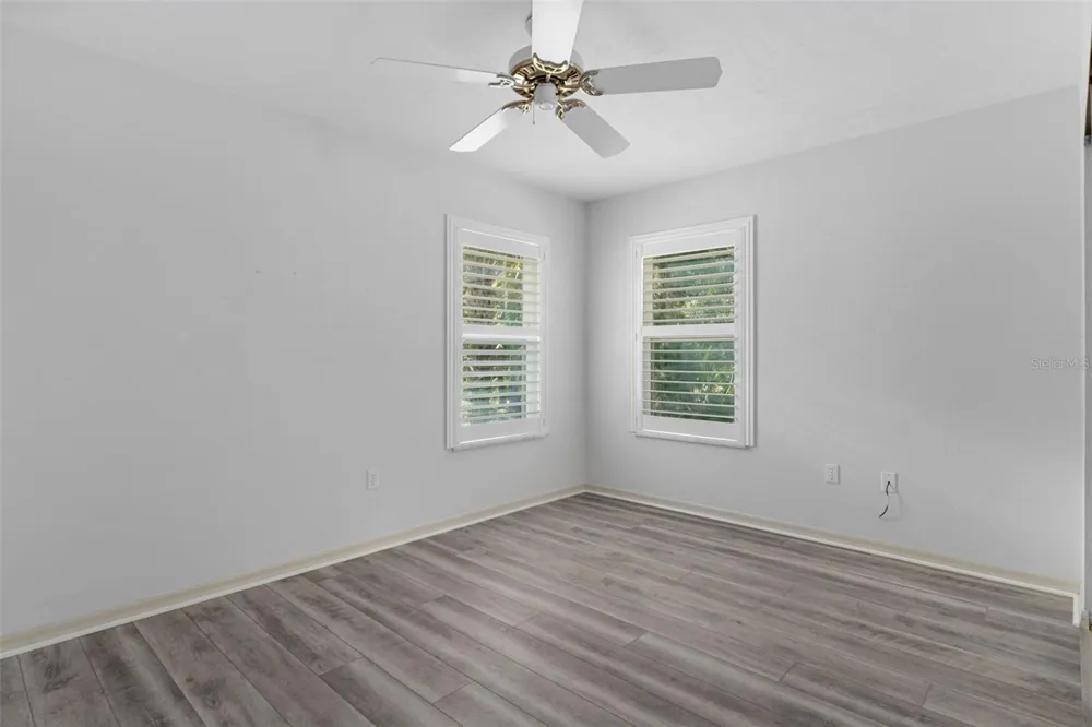 35 CAPTAINS COVE ROAD Inglis, FL 34449