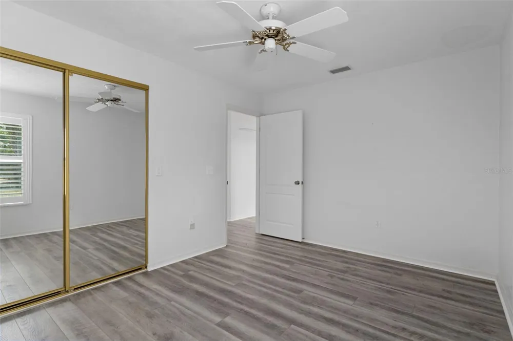 35 CAPTAINS COVE ROAD Inglis, FL 34449