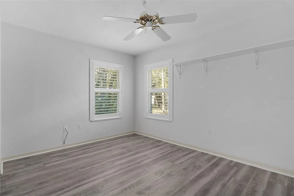 35 CAPTAINS COVE ROAD Inglis, FL 34449