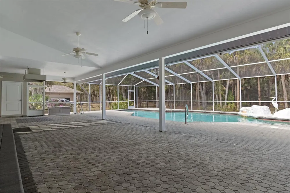 35 CAPTAINS COVE ROAD Inglis, FL 34449