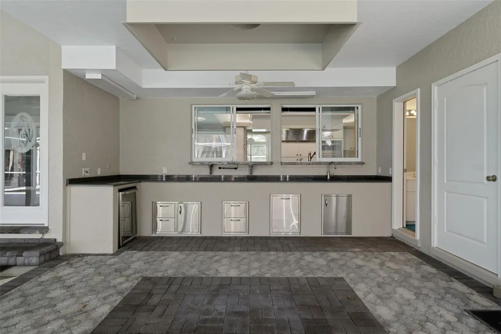 35 CAPTAINS COVE ROAD Inglis, FL 34449