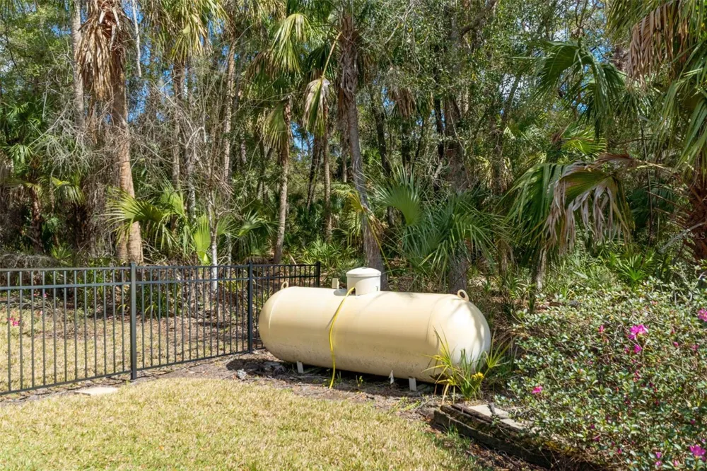 35 CAPTAINS COVE ROAD Inglis, FL 34449