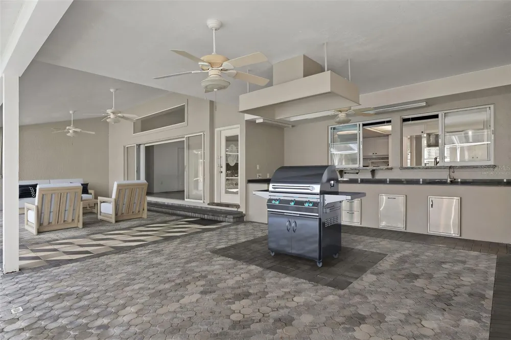 35 CAPTAINS COVE ROAD Inglis, FL 34449