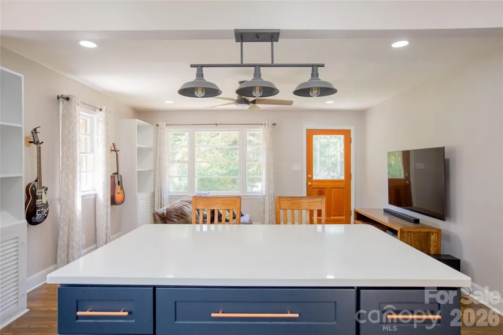 581 Clyde Drive Winston Salem, NC 27104