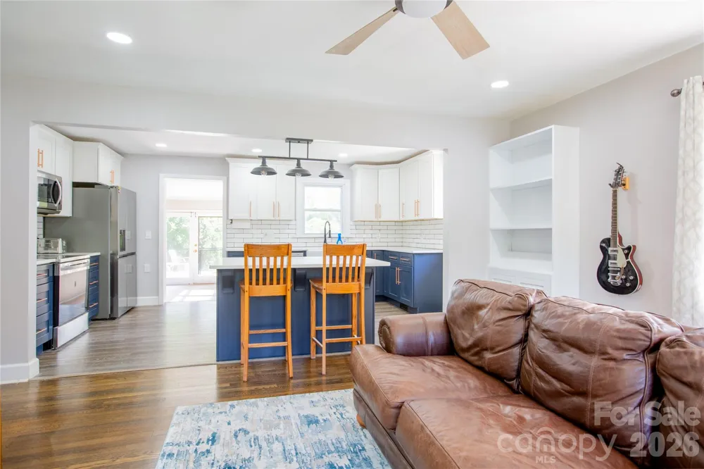 581 Clyde Drive Winston Salem, NC 27104