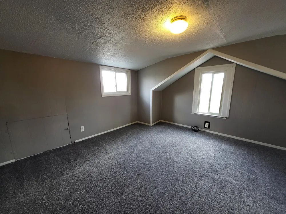 22032 Elizabeth Street Saint Clair Shores, MI 48080