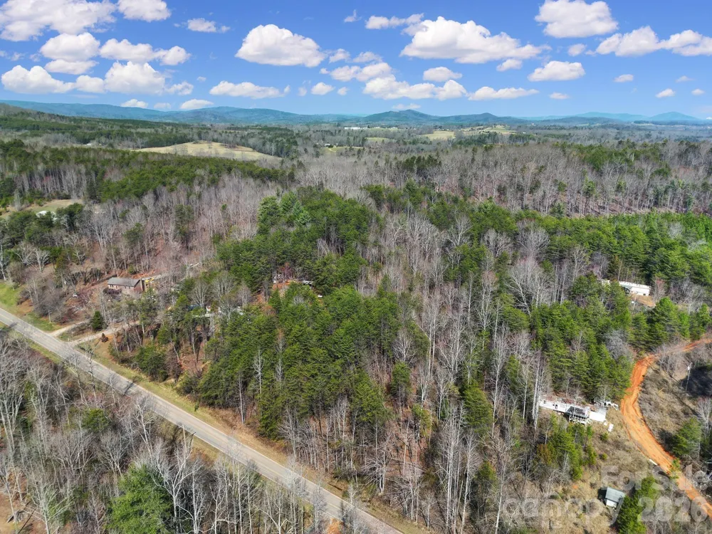 236 Dirty Ankle Road Lawndale, NC 28090