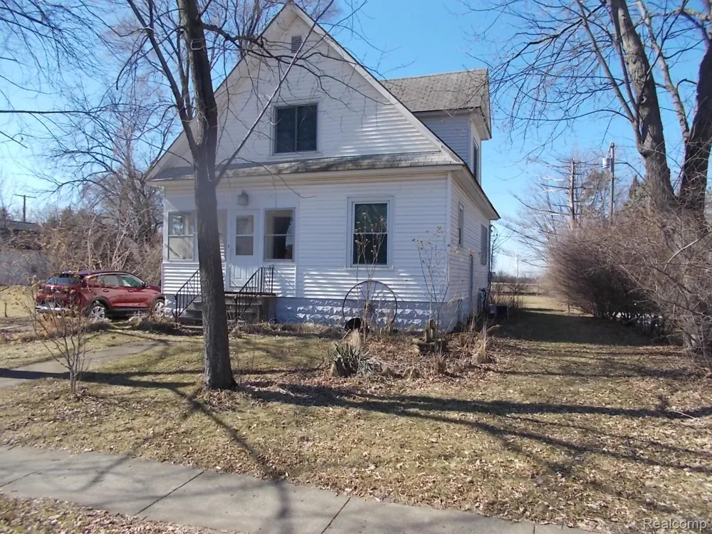 3739 Main Street Akron Township, MI 48701