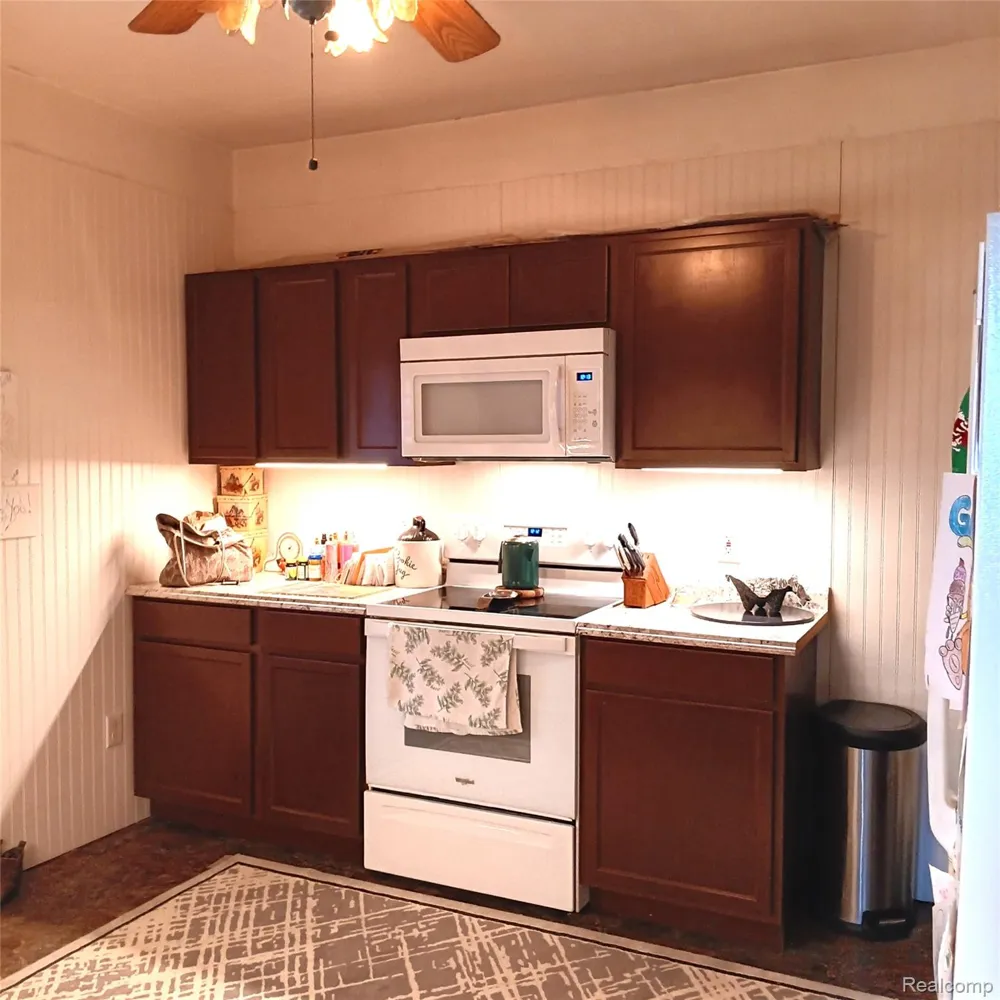 3739 Main Street Akron Township, MI 48701