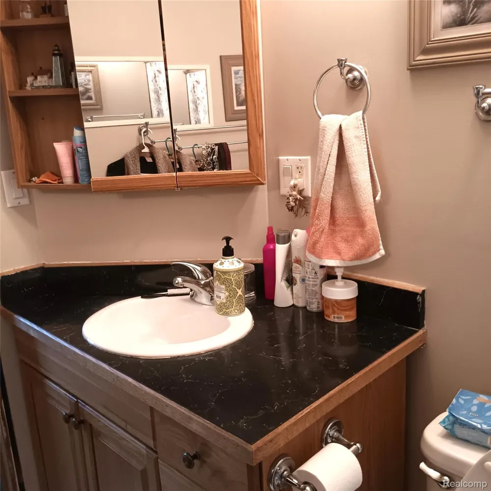 3739 Main Street Akron Township, MI 48701
