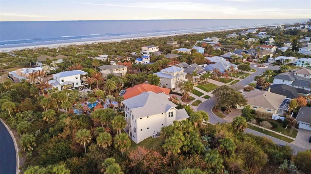2142 VILLA WAY New Smyrna Beach, FL 32169