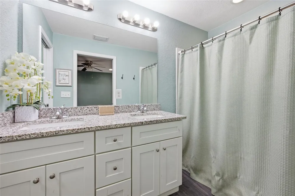 224 FISHER ROAD Ocklawaha, FL 32179