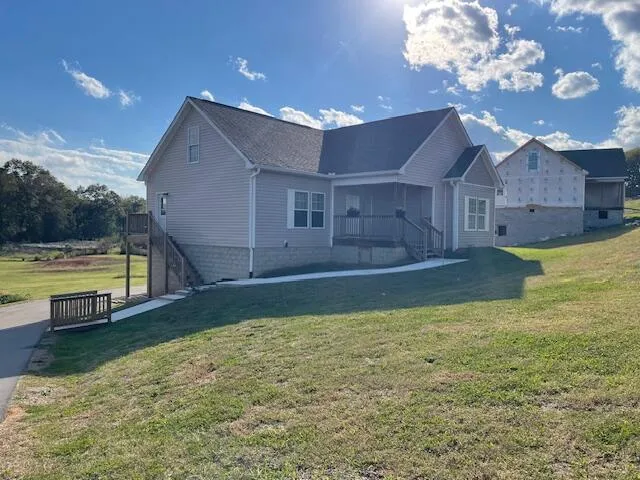 185 Waters Edge Drive Spring City, TN 37381