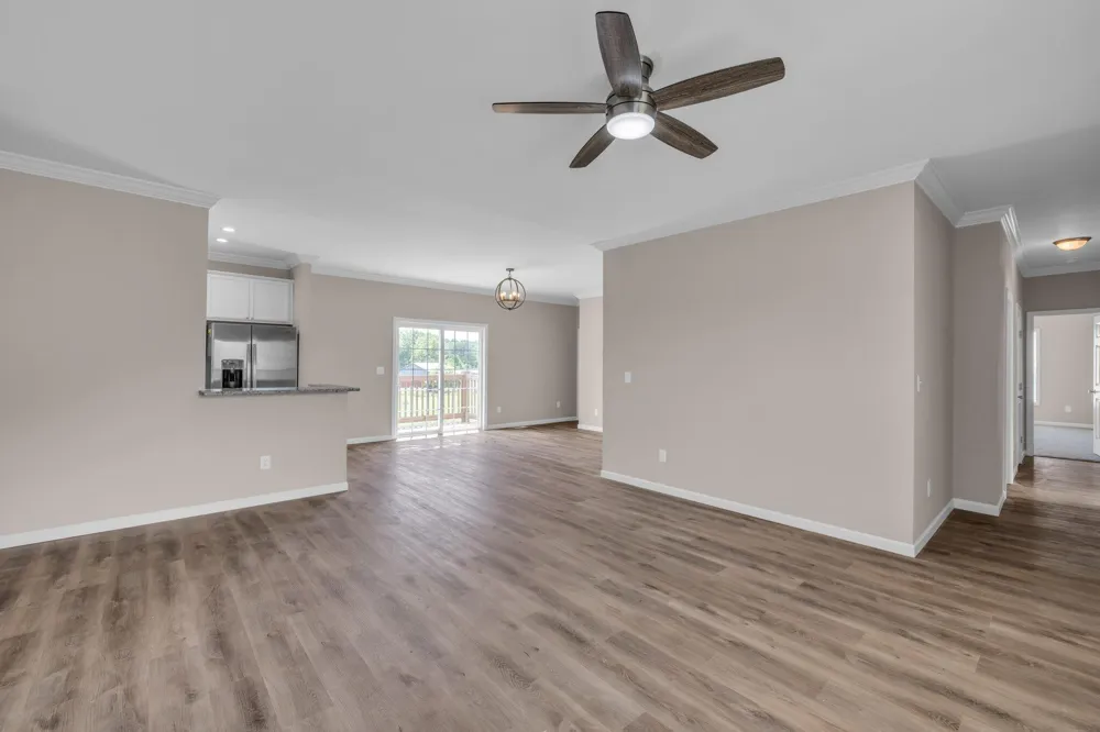 185 Waters Edge Drive Spring City, TN 37381