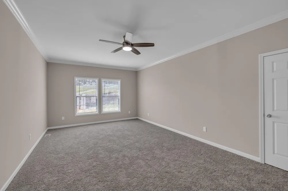 185 Waters Edge Drive Spring City, TN 37381