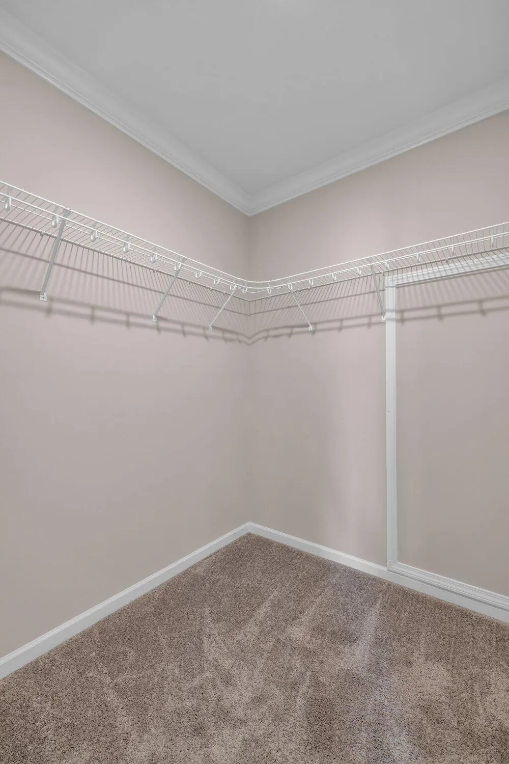 185 Waters Edge Drive Spring City, TN 37381