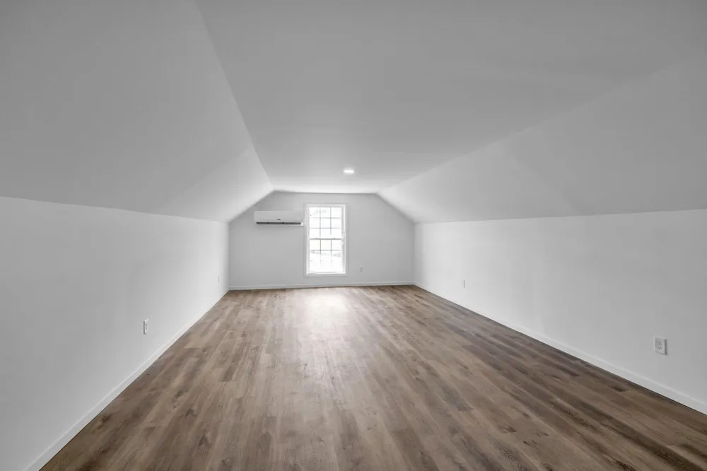 185 Waters Edge Drive Spring City, TN 37381