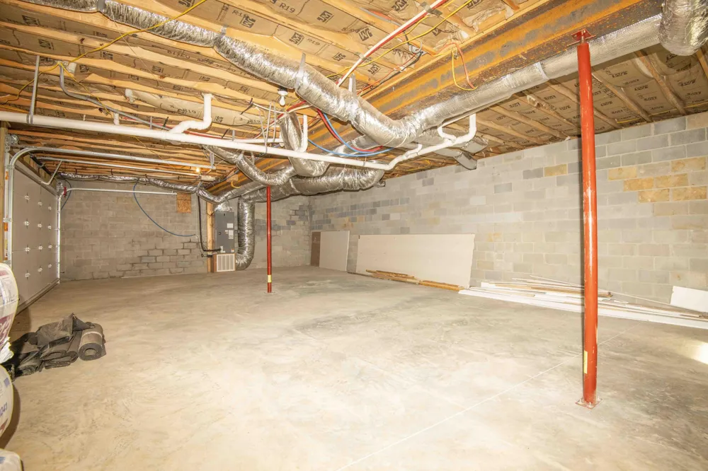 185 Waters Edge Drive Spring City, TN 37381